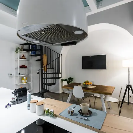 The Apple Duplex By Wonderful Italy Catane